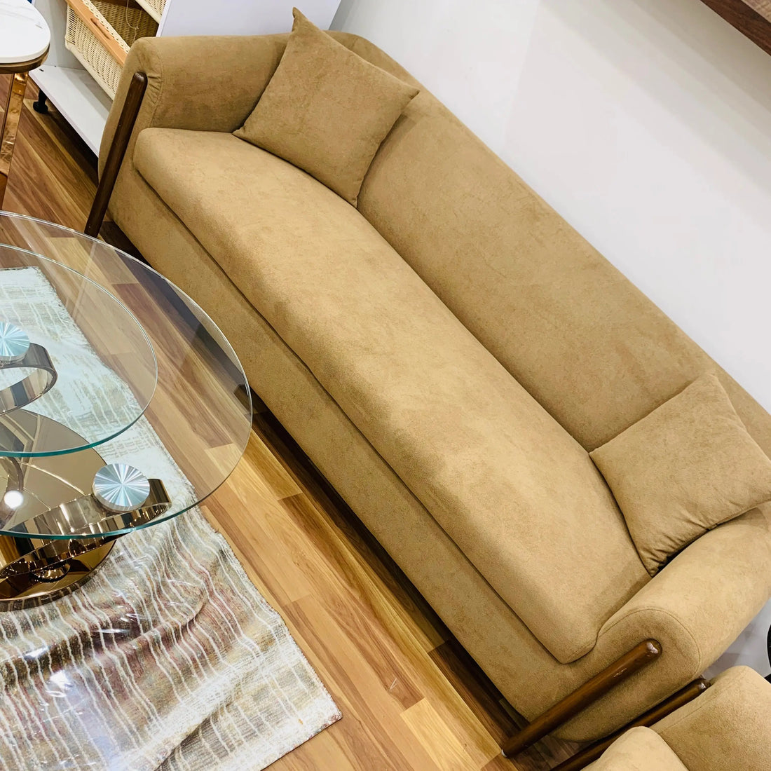 White Widow Sofa Set 3+1+1 By Lush & Lavish Furniture And Interior, Mumbai Lush & Lavish